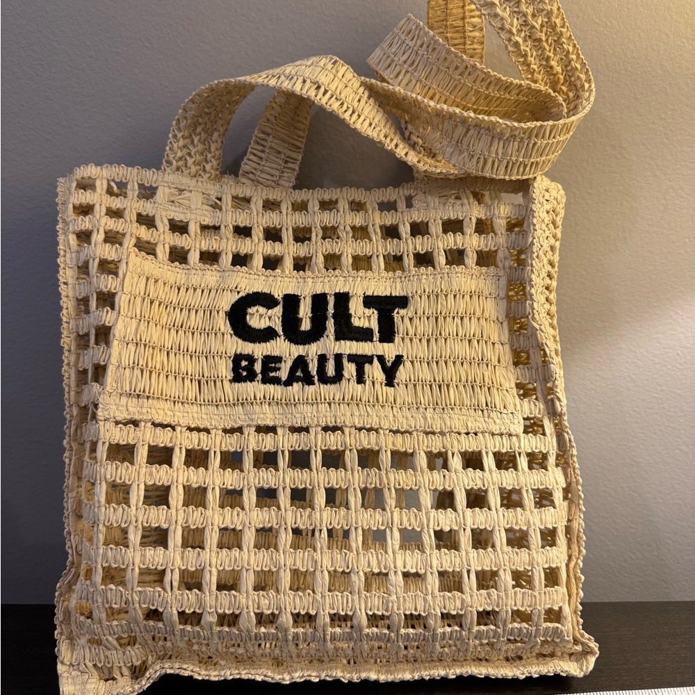 Cult Beauty Straw Open Weave Bag 9.5 x 3 x 9.5 NEW